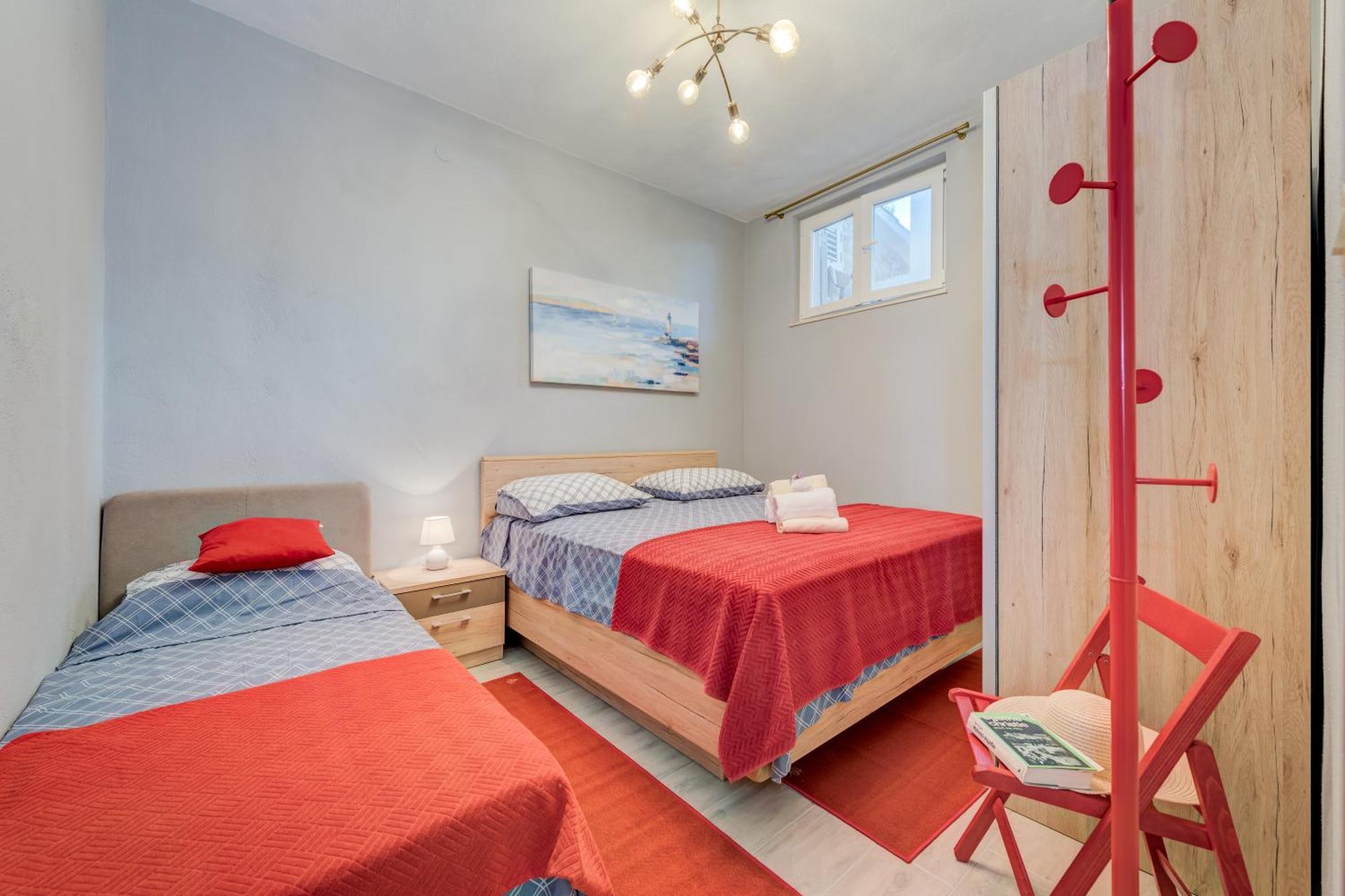 Blue Paradise Apartman 2 Sevid Exterior photo